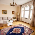 Schieszl 2 Apartman Budapest