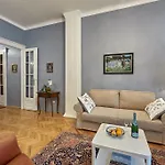 Schieszl 2 Appartement *