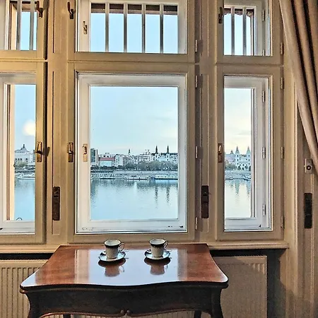 Schieszl 2 アパート ブダペスト