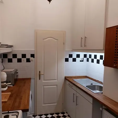 Apartamento Schieszl 2 Budapeste